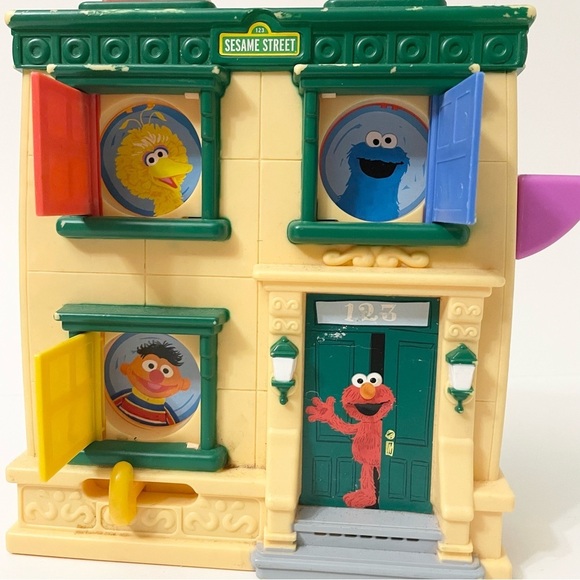 2010 Playskool Sesame Street Hide N Seek Pals Elmo W/ Sounds Pop Out Doors - Picture 7 of 16